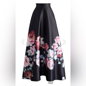 Chicwish Endless Blooming Black Floral A-Line Maxi Skirt size small STUNNING